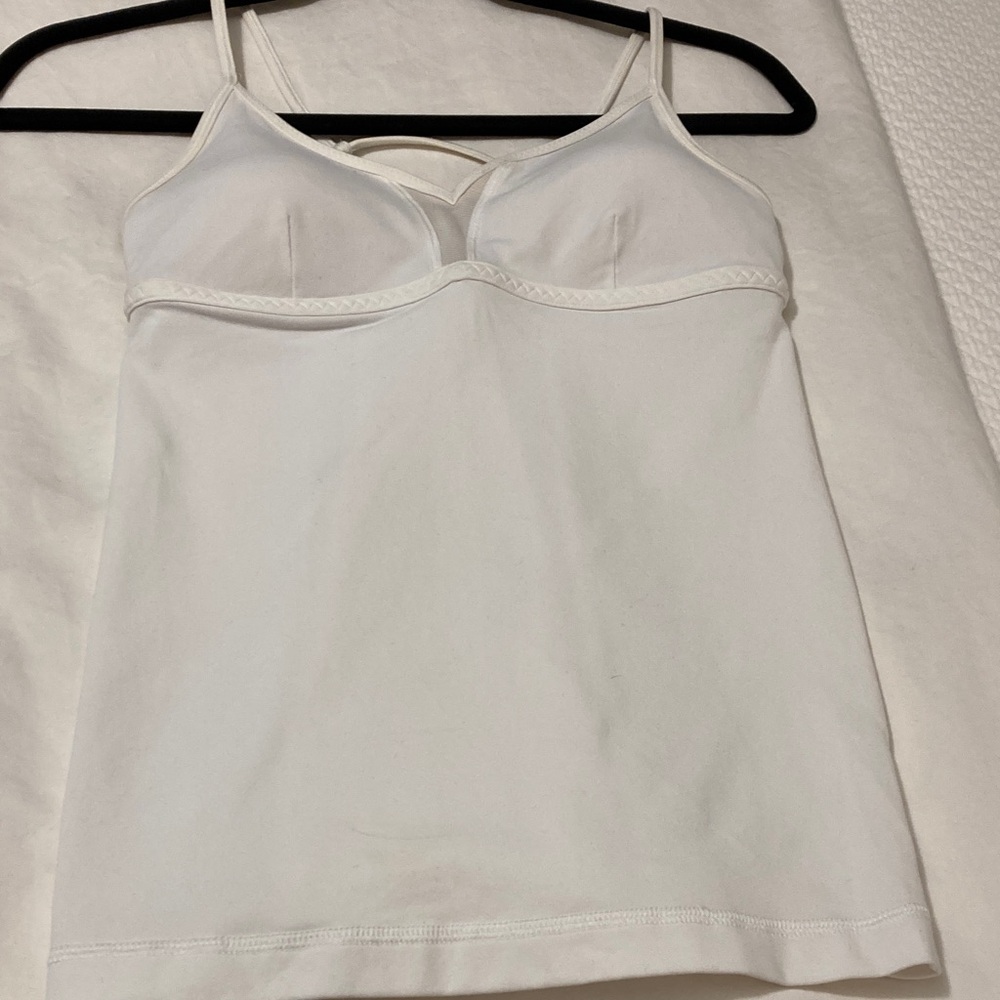 Fabulous white Lululemon athletic top